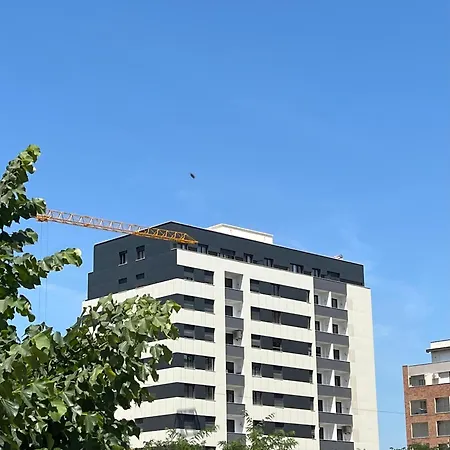 Bosko Apartament Tirana